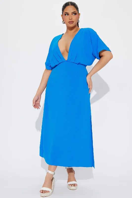 Serena Airflow Maxi Dress - Blue