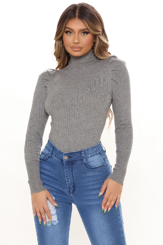 Get On With It Turtleneck Sweater - Heather Grey