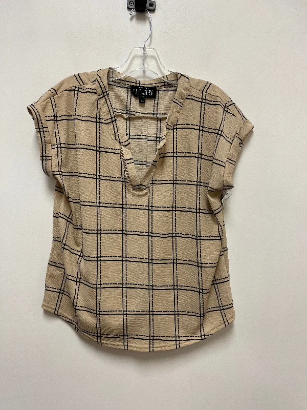 Top Short Sleeve By Sweet Wanderer In Brown, Size: M