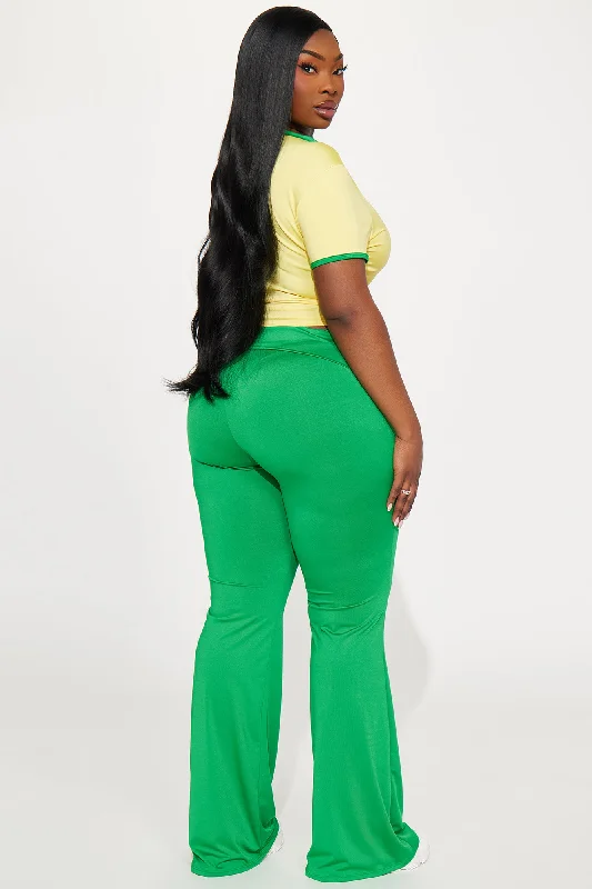 Almost Famous Pant Set - Green/combo