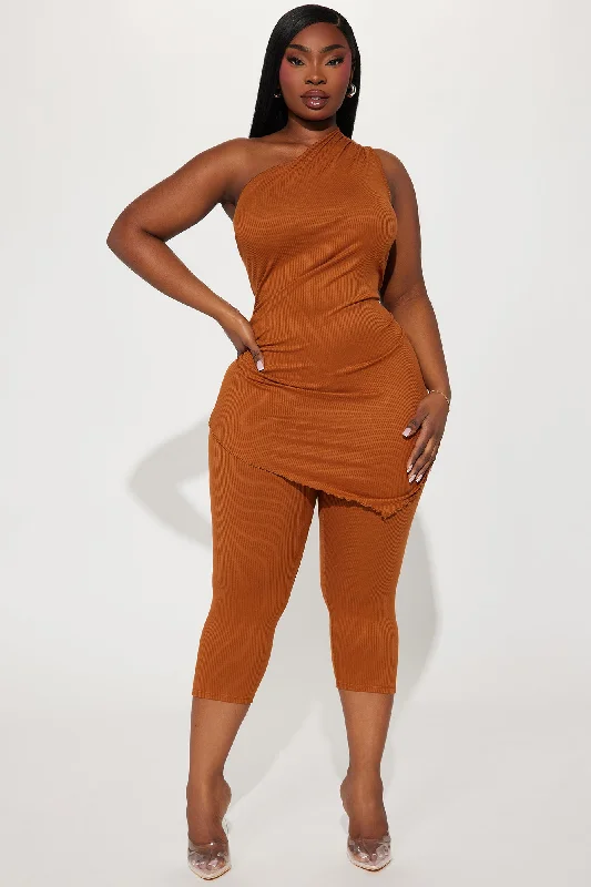 One Sided Ribbed Capri Set - Rust